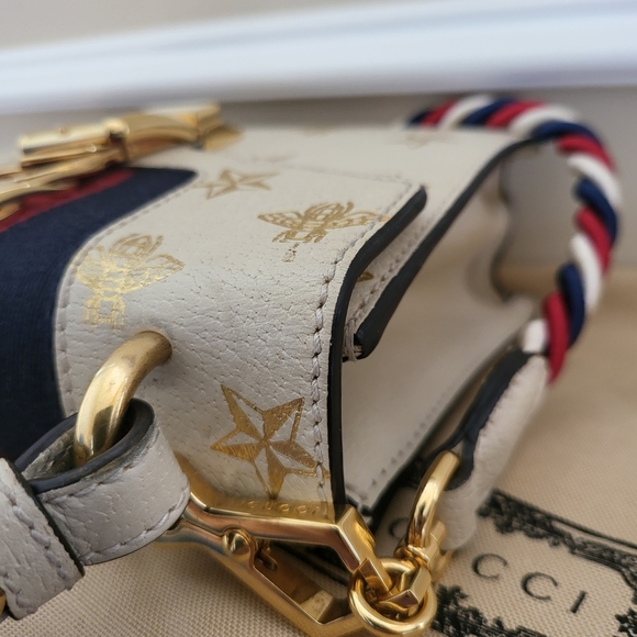 GUCCI Textured Calfskin Bee Star Print Mini Sylvie Bag Mystic White w / COA.. - Picture 8 of 16